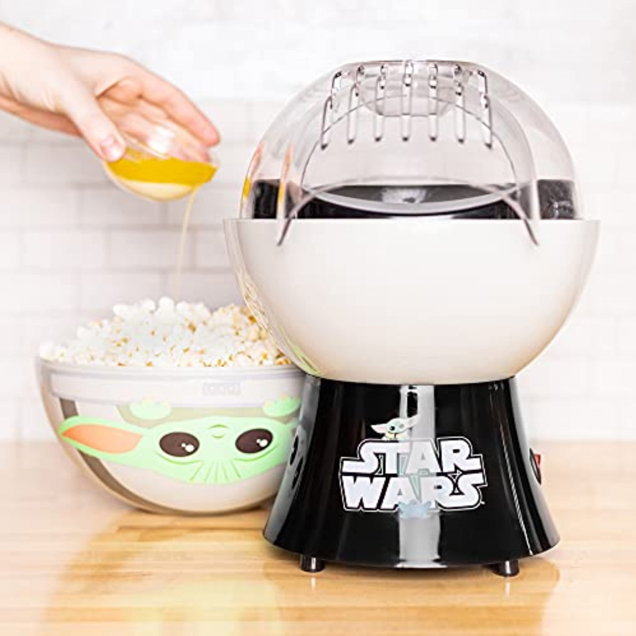 Star Wars The Mandalorian Baby Yoda Grogu Popcorn Maker